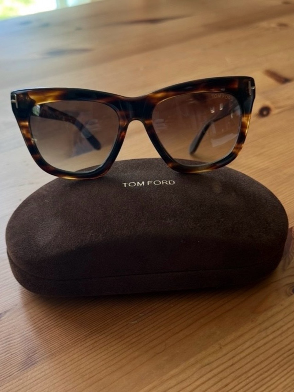 Tom Ford®️ Tortoise Framed “CELINA”Havana Sunglasses • EUC - Picture 3 of 15